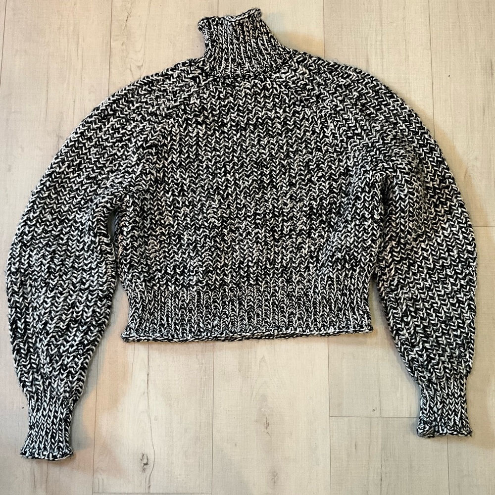 H&M Chunky Black and‎ White Women's Turtle Neck Sweater
